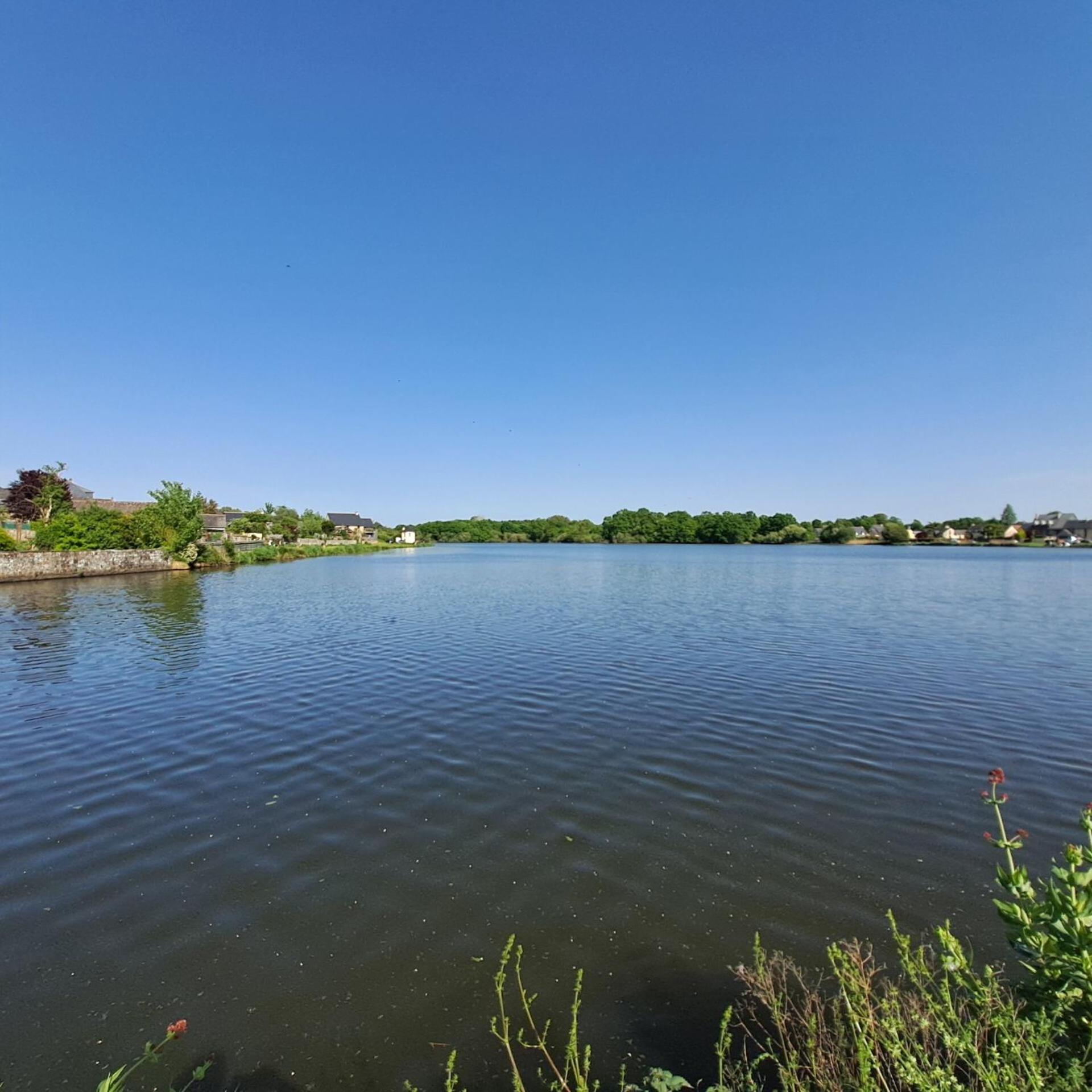 Le Lac Cherrueix Ngoại thất bức ảnh